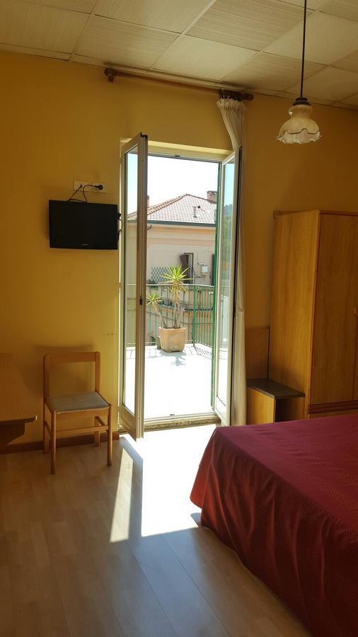 Albergo Savoia Ospedaletti Zewnętrze zdjęcie